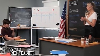Jordan Maxx, Blonďatá Učitelka, Pomáhá Svému Studentovi Dosáhnout Úspěchu A Vzrušení