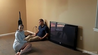 A Horny Housewife With A Big Ass Enjoys An Unexpected Sexual Encounter With A Cable Repairman While Her Husband Is Overseas.