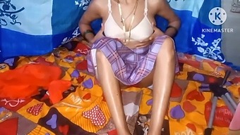 Indian College Girls In Dorm Room Get Naughty
