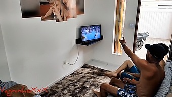 Satisfied With One Click And A Lot Of Cock In Her Ass, She Gets Confused And Watches Another Game