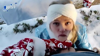 Romantic Blonde Indulges In Solo Fantasies