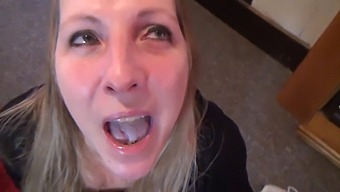 De Deepthroat-Vaardigheden Van Mijn Vrouw - Een Scenario Voor Gratis Gebruik