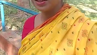 Desi Hot Sexy Bhabi In Beautiful And Cute Porn Story